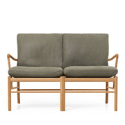 OW149-2 Colonial Sofa in Terra Leather
