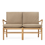 OW149-2 Colonial Sofa in Terra Leather