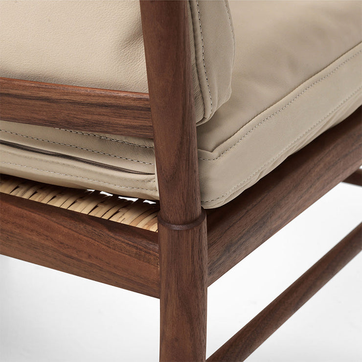 OW149-2 Colonial Sofa in Terra Leather