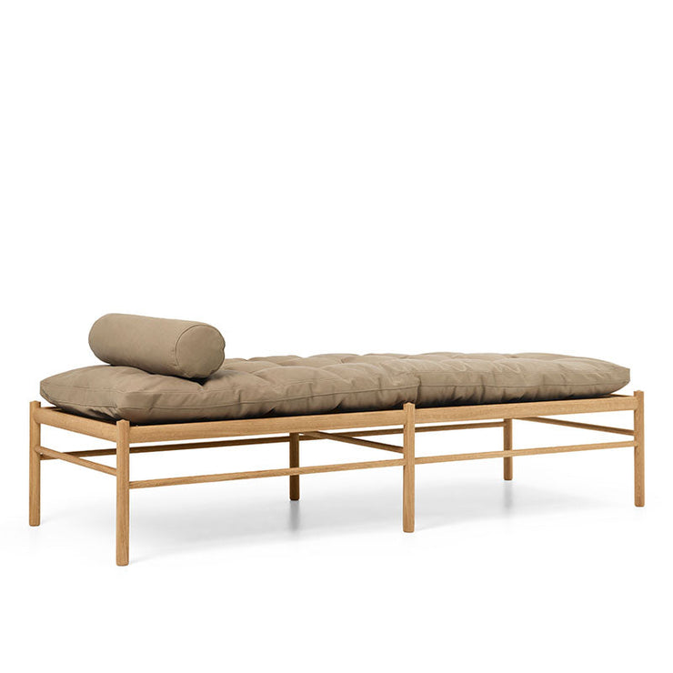 OW150 Daybed in Terra Leather