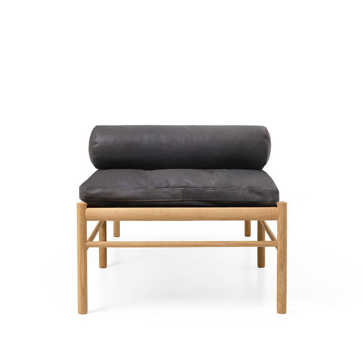 OW150 Daybed in Terra Leather
