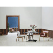 Carl Hansen & Son - E020 Embrace Table in black - Dining Table 