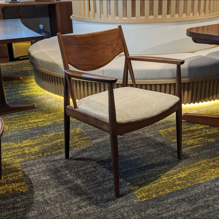 Discon - DISCONTINUED | MEISTER Arm Chair - Dining Chair 