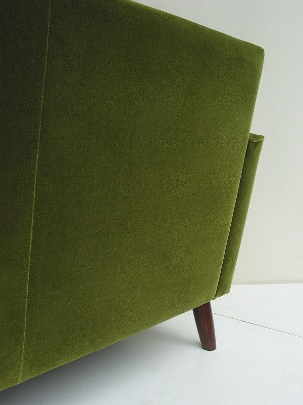 Karimoku60 - lobby chair three seater moquette green - Sofa 