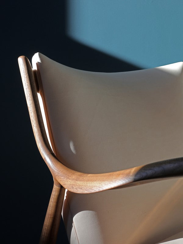 House of Finn Juhl - 45 Chair in Walnut Wood - Armchair 