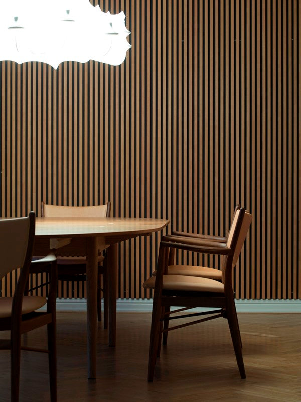 House of Finn Juhl - 46 Armchair in Walnut Wood - Dining Chair 