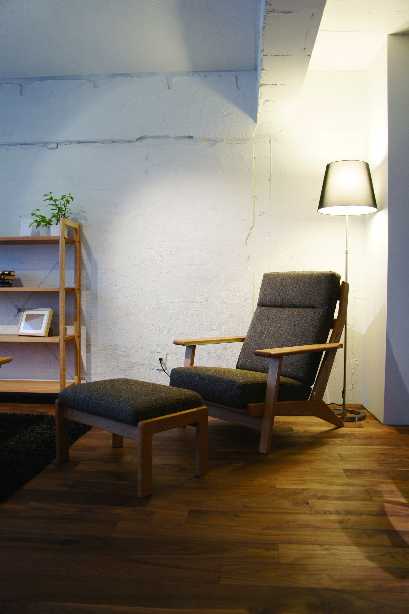 Nagano Interior - LinX stool LC007-1S - Stool 