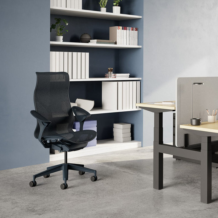 Herman Miller - Cosm Chair Nightfall - Task Chair 