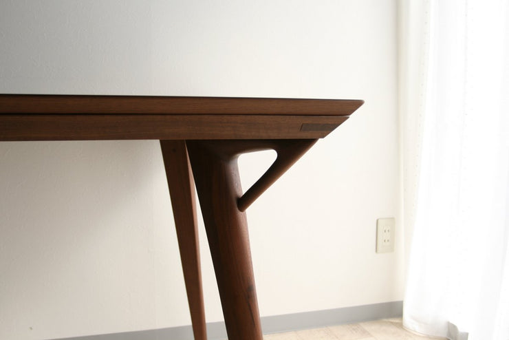 Takumi Kohgei - Creer Dining Table - Dining Table 