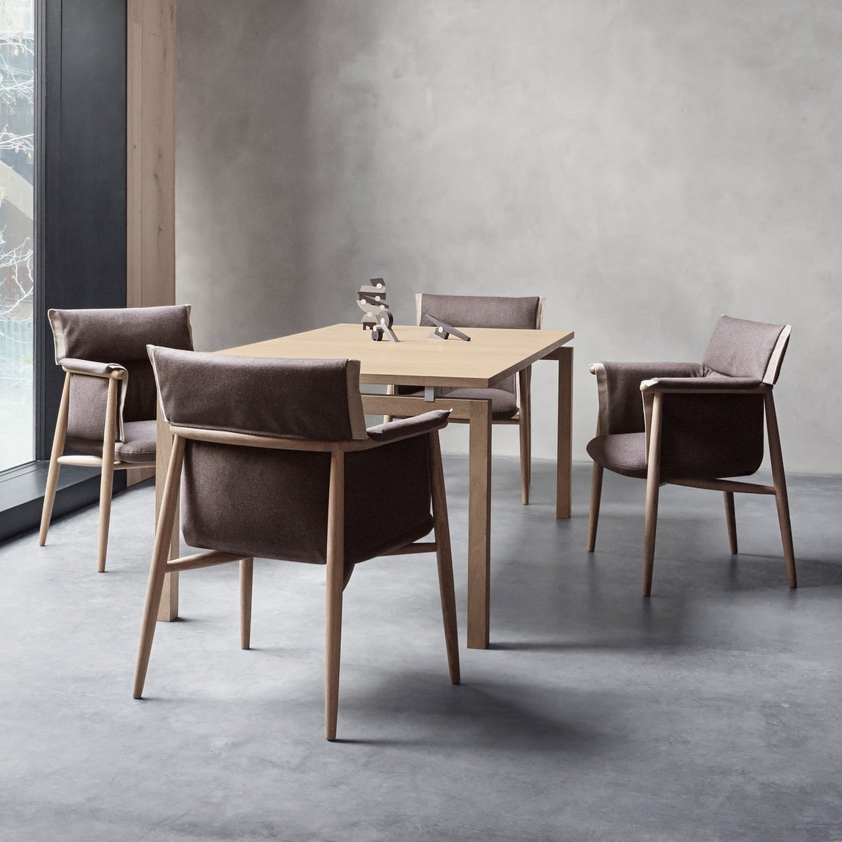 Carl Hansen & Son - E005 Embrace Chair - Dining Chair 