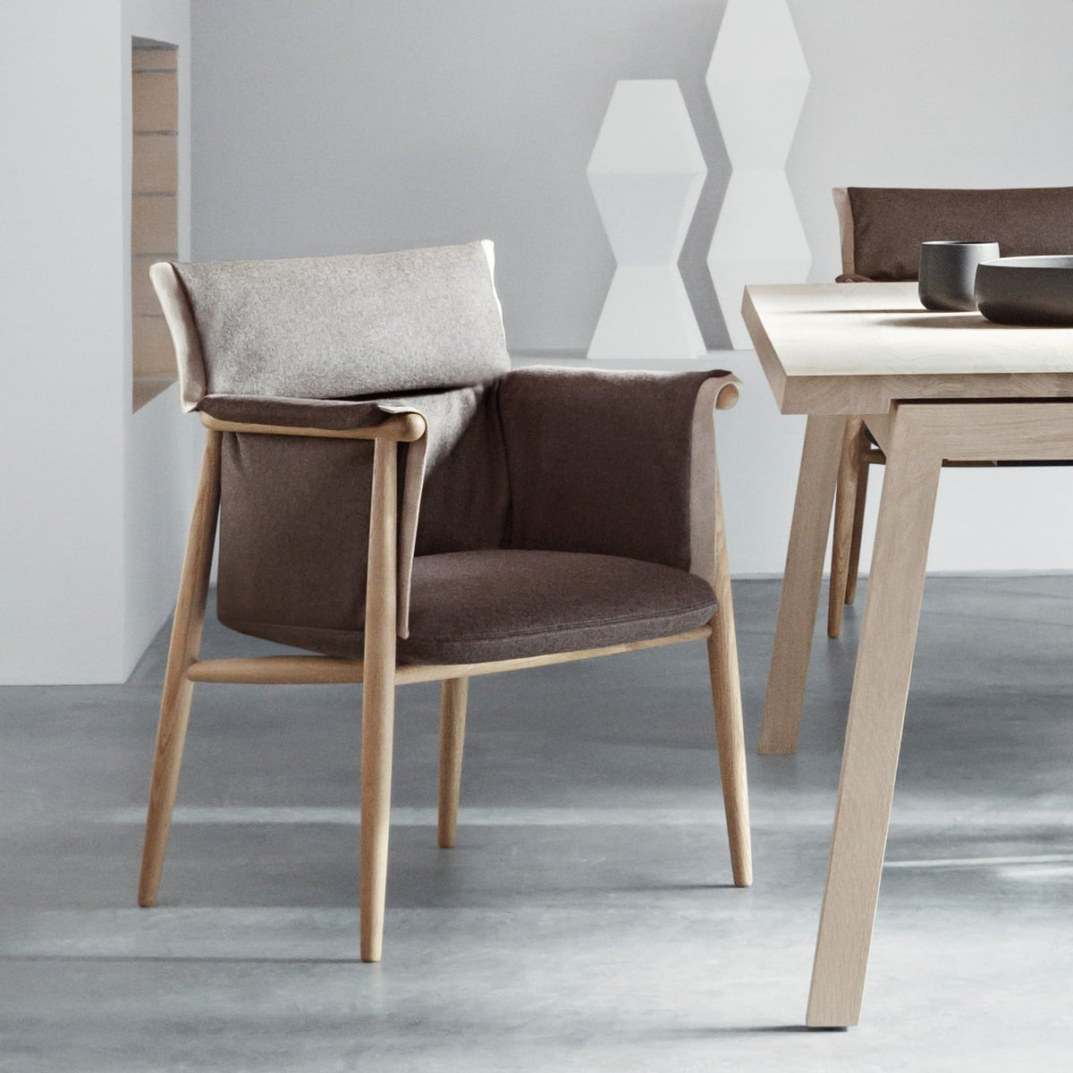 Carl Hansen & Son - E005 Embrace Chair - Dining Chair 