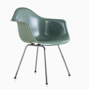 Herman Miller - Eames Molded Fiberglass Armchair 4-leg Base - Dining Chair 