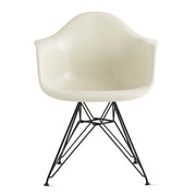 Herman Miller - Eames Molded Fiberglass Armchair Wire Base - Dining Chair 