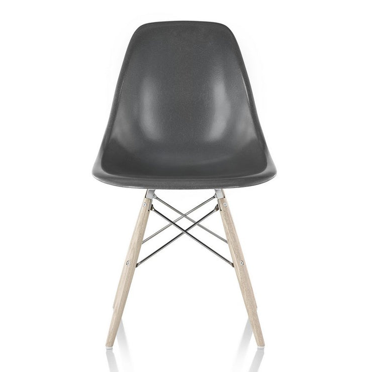 Herman Miller - Eames Molded Fiberglass Side Chair Dowel Base - Dining Chair 