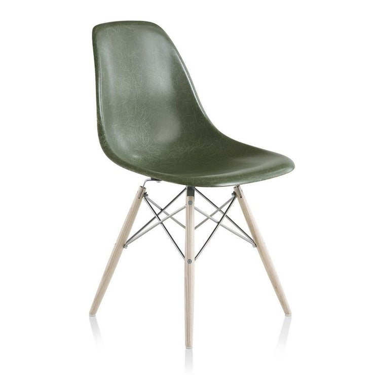 Herman Miller - Eames Molded Fiberglass Side Chair Dowel Base - Dining Chair 