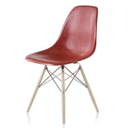 Herman Miller - Eames Molded Fiberglass Side Chair Dowel Base - Dining Chair 