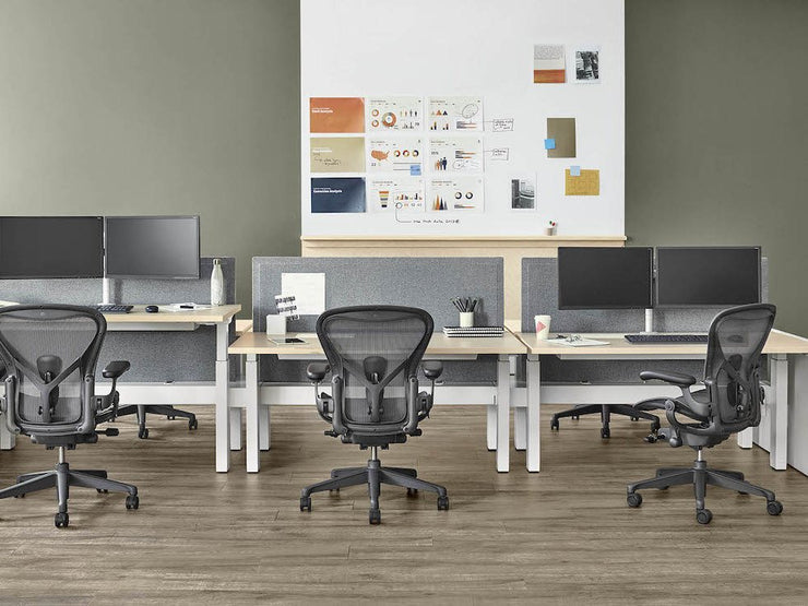 Herman Miller - New Aeron Chair Graphite in Size B - Task Chair 