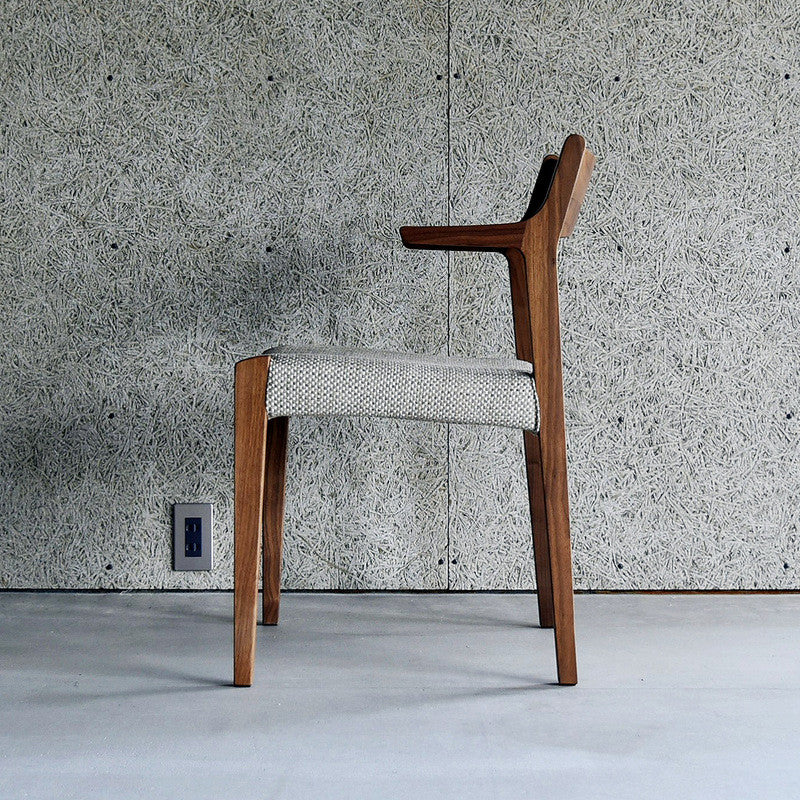 Nagano Interior - SOLID arm chair DC343-1W - Dining Chair 