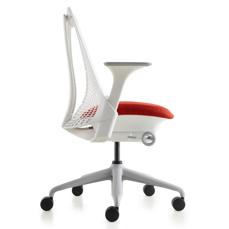 Herman Miller - Sayl Chair Fog Base with Studio White Y-Tower - Task Chair 