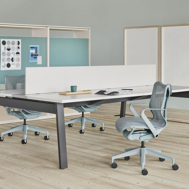 Herman Miller - Cosm Chair Glacier - Task Chair 