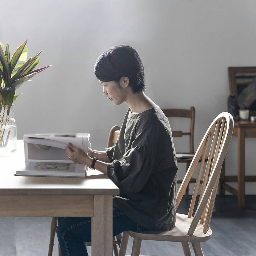 HIDA - Northern Forest Dining Table - Dining Table 