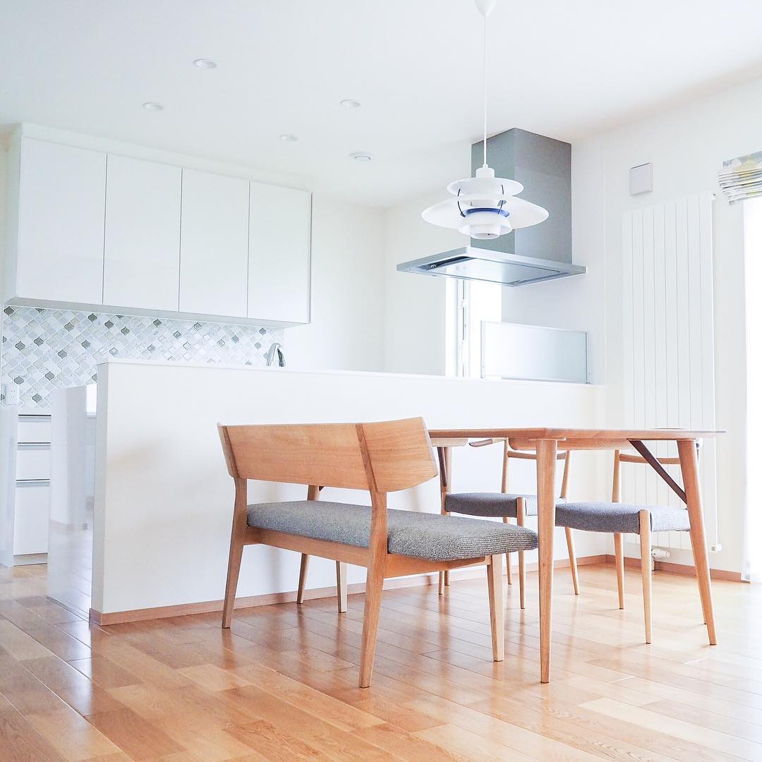 Nissin - White Wood Table - Dining Table 